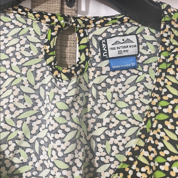 KAVU Simone Sleeveless Dress with Pockets - Picture 7 of 8